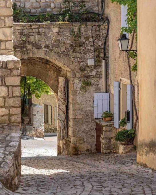 La Loge Familiale: 110M2, Place Rose Goudard, Ac LʼIsle-sur-la-Sorgue Εξωτερικό φωτογραφία
